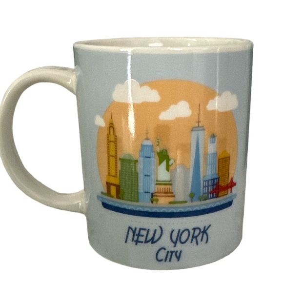 NEW- New York City/Manhattan Standard Size Mug - Picture 1 of 3